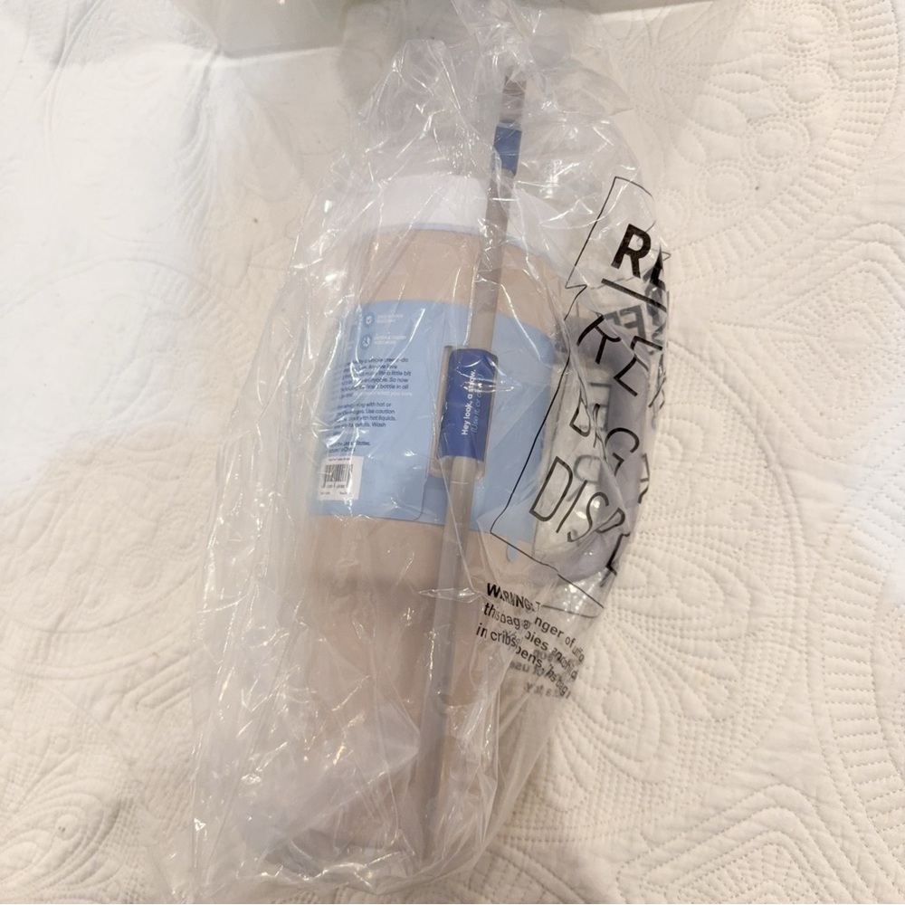 NWT Owala 40-oz Travel Tumbler SS 40oz Dune Drifter